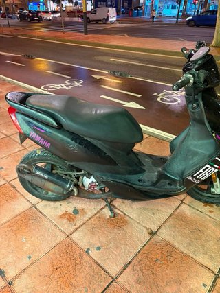Yamaha Jog RR Agua Negra