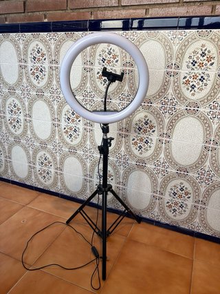 Trípode movil con luz 1,85m plegable