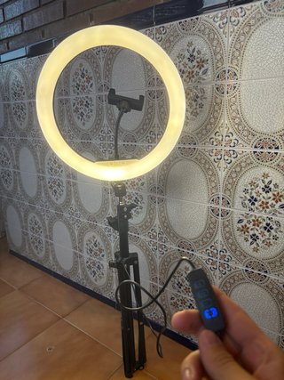 Trípode movil con luz 1,85m plegable