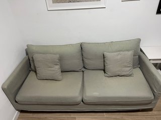Divano Maison du Monde grigio in tessuto