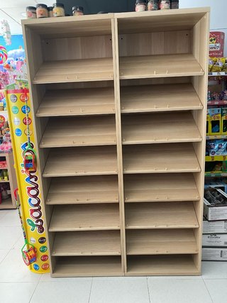 Mobiliario completo tienda