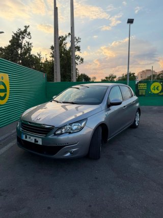 Peugeot 308 2016