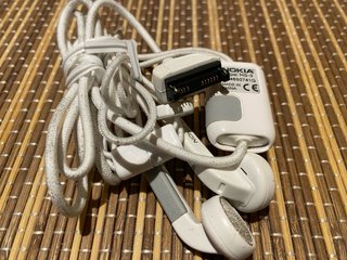 Auriculares Nokia HS3 Blancos