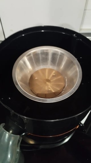 Licuadora Cecotec Titanium 1900 Negra