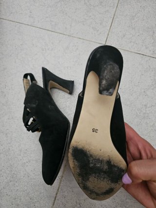 Zapatos de tacón negros