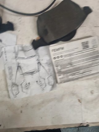 Pastillas Freno Delanteras Brembo P 85 037 NUEVAS