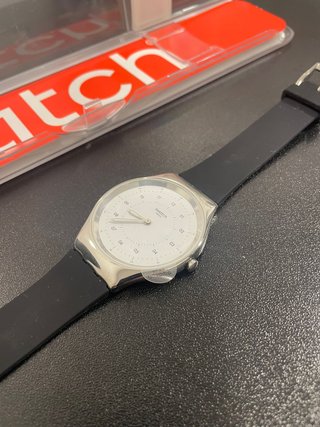 Reloj Swatch SYXS100 Skinoiriron Nuevo