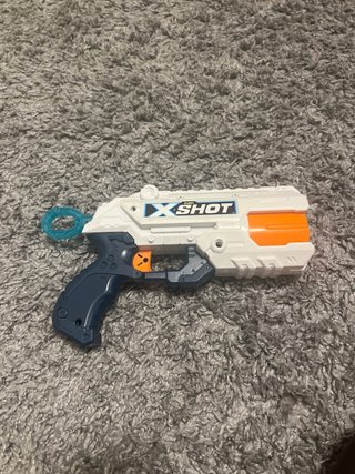 2 Pistolas Nerf Zuru Xshot