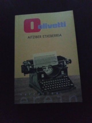 Libro Olivetti de Aitziber Etxebarria