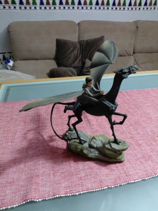 Figura Harry Potter Montado en Hipogrifo