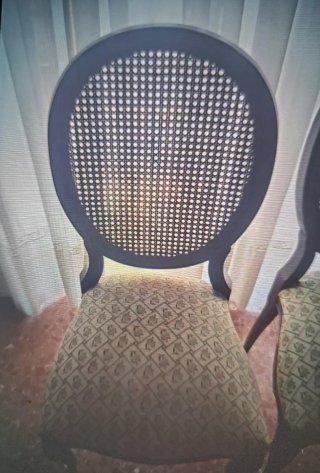 Juego de 2 Sillas con Respaldo de Rattan