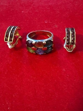 conjunto de oro piedras