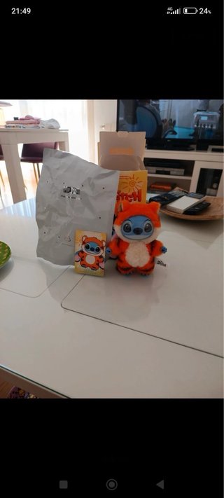 Peluche Stitch Pop Mart Naranja