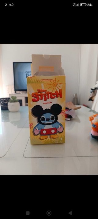 Peluche Stitch Pop Mart Naranja