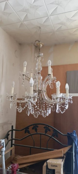 Lámpara de araña de cristal clásica