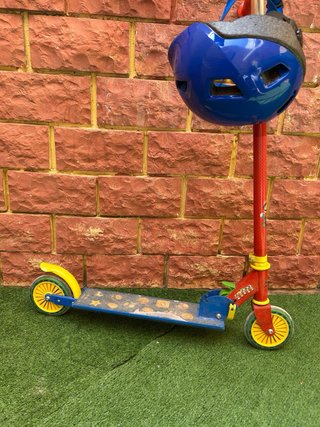 Patinete y Casco Infantil Azul