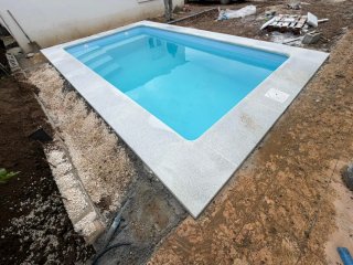 Piscina de poliester