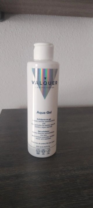 Valquer Aqua-Gel Exfoliante Facial 200ml