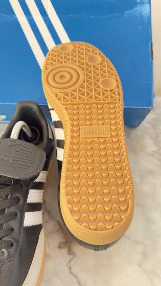 Zapatillas Adidas Samba Negras y Blancas ...