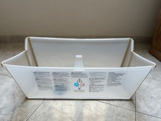 Bañera Stokke + patas + hamaca