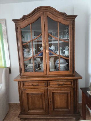 Vitrina de roble alta calidad
