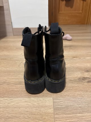 Botas con cremallera