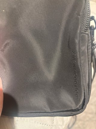 Funda móvil Adolfo Dominguez negra