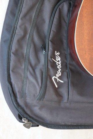 Fender CD-140S All Mahogany Electroacústica +funda
