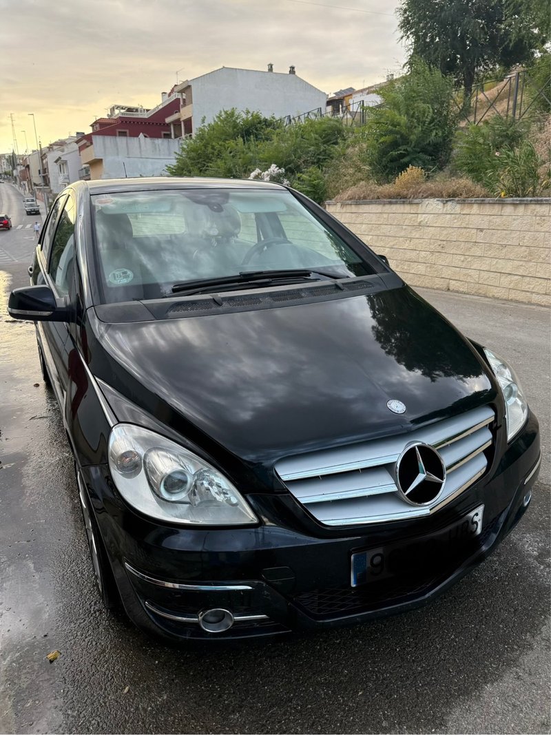 Mercedes-Benz Clase B 2011 - foto 1