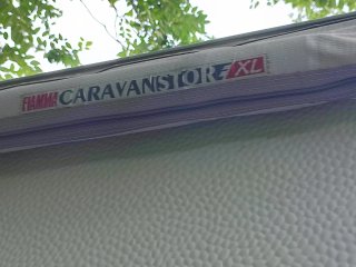 Caravana Knaus Sport 400LK 2009