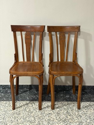 2 Sillas de madera Vintage