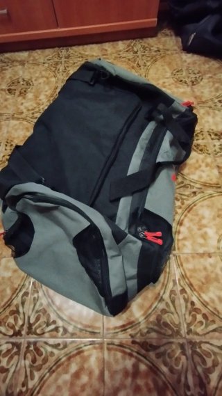 BOLSA DEPORTIVA O DE VIAJE DE HOMBRO 65L