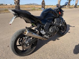 Kawasaki Z750 Naked Negra