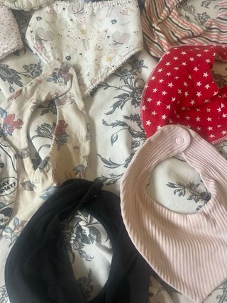 Pack 12 Baberos Bandana Bebé