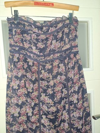 Vestido largo floral talla M