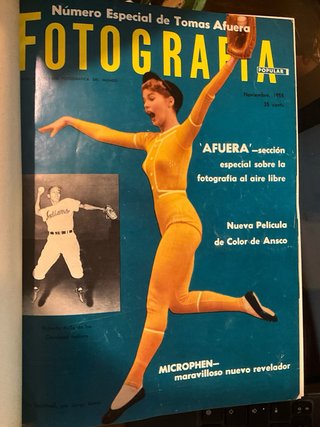 Revistas fotografías 1955 y 1956. Encuadernadas.