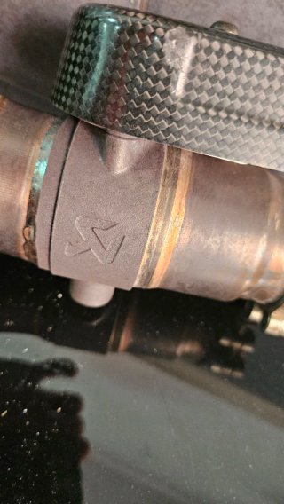Silenciador Akrapovic Yamaha R6
