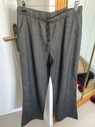 Pantalón deportivo gris jaspeado