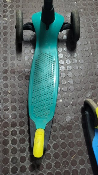2 Monopattini Oxelo B1 Decathlon