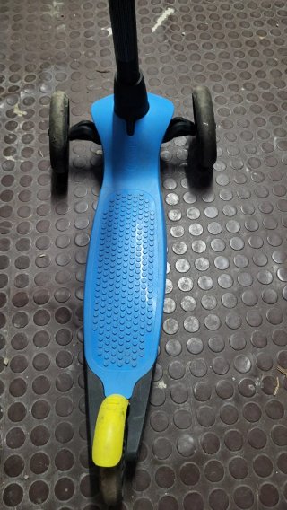 2 Monopattini Oxelo B1 Decathlon