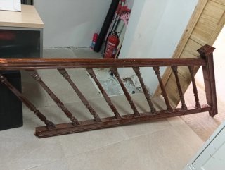 Baranda de madera para escalera interior