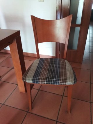 Conjunto comedor madera, mesa, sillas, aparadores