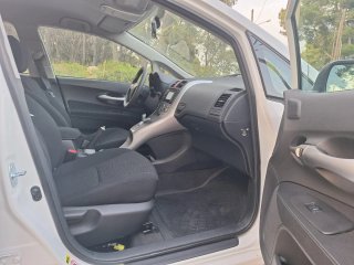 Toyota Auris híbrido pegatina ECO