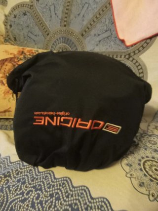 Casco de moto negro integral