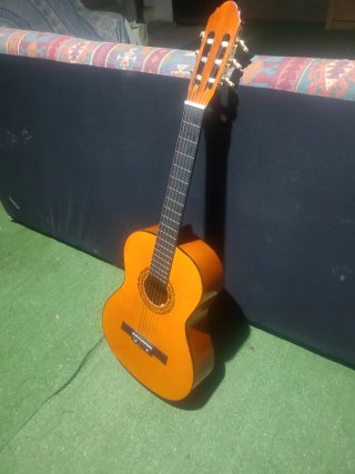 Guitarra Clásica Acústica