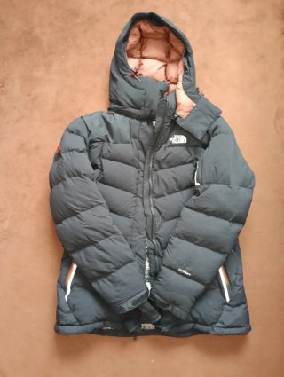 Chaqueta The North Face Summit Series Negra