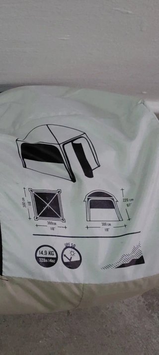 Carpa exterior Decathlon camping