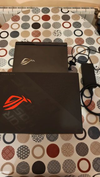 Asus ROG Strix G513Q
