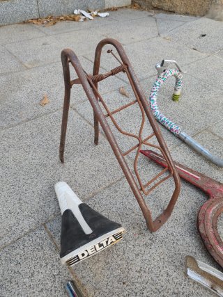 Recambios bicicleta: manillar, ruedas, sillín