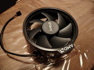 AMD Ryzen 5 5600G + dissipatore